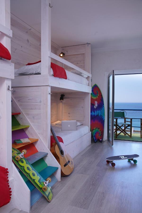 Chill In Ericeira Surf House Hostel Eksteriør bilde