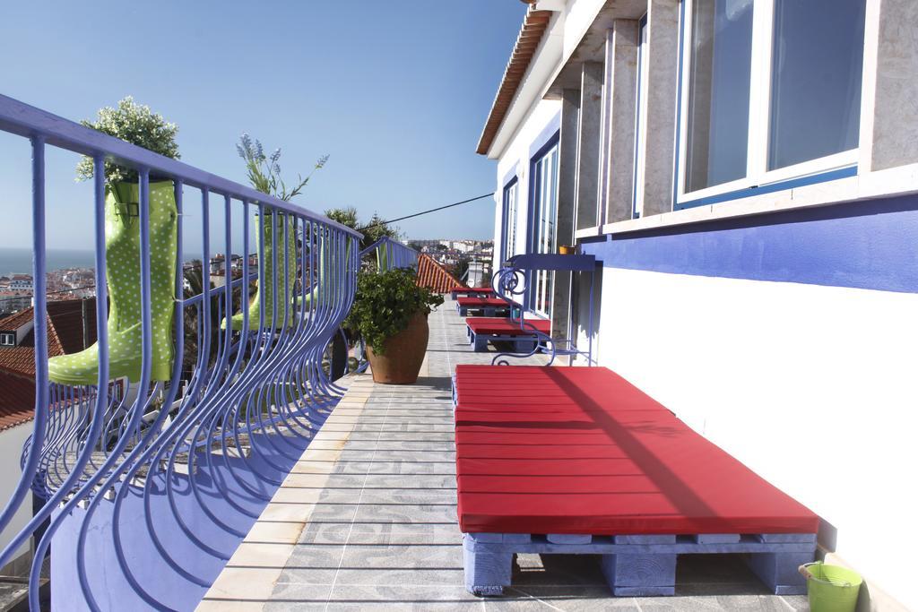 Chill In Ericeira Surf House Hostel Eksteriør bilde