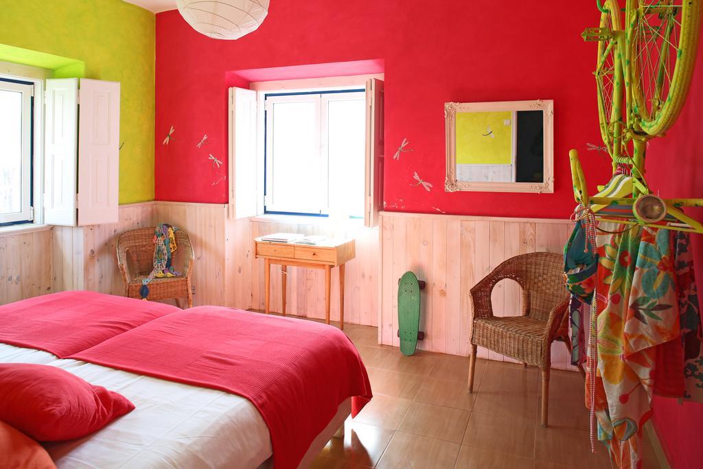 Chill In Ericeira Surf House Hostel Rom bilde
